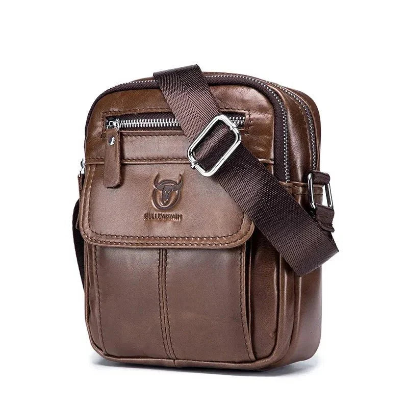 Bolsa de Ombro em Couro Genuino- Bull Captain