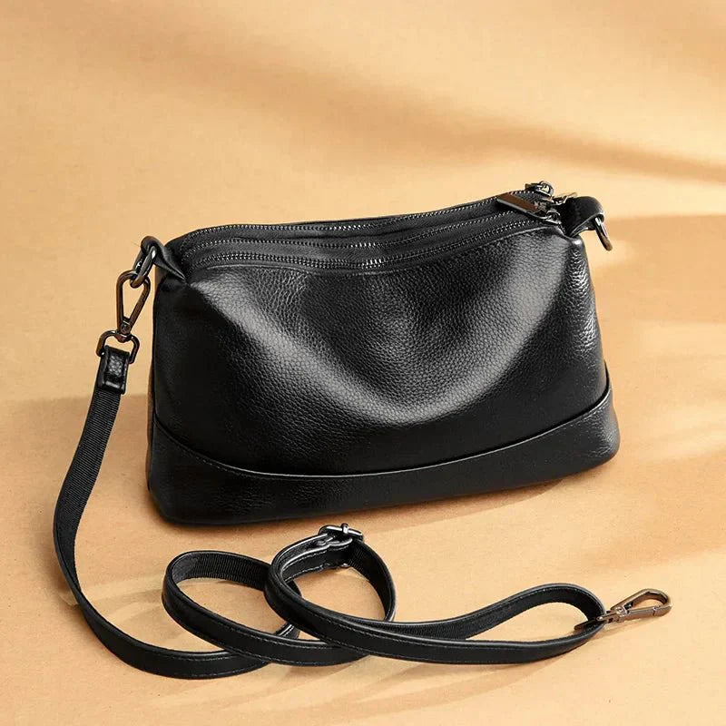 Bolsa Feminina de Couro Genuíno - Madeleine