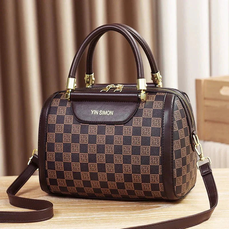 Bolsa Feminina de Couro Genuino - Menezes Ferraz
