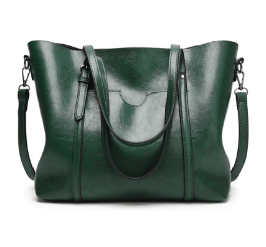 Bolsa Feminina de Ombro em Couro Genuino - Mulher Elegante