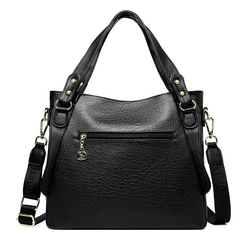 Bolsa Feminina em Couro Genuíno -  Beatrice Lamberti