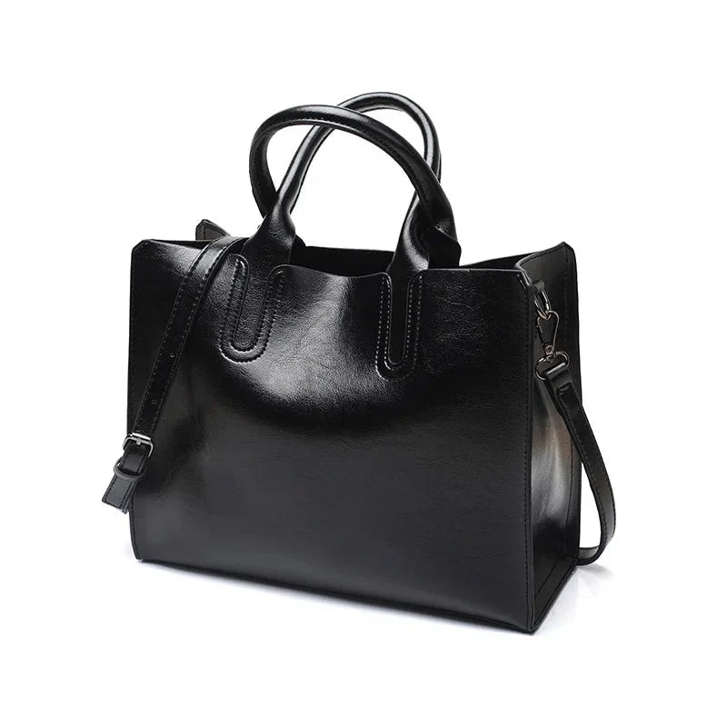 Bolsa Feminina em Couro Genuino - Caliana Premium