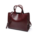 Bolsa Feminina em Couro Genuino - Caliana Premium