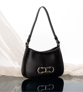 Bolsa Feminina em Couro Genuino - Chevalier