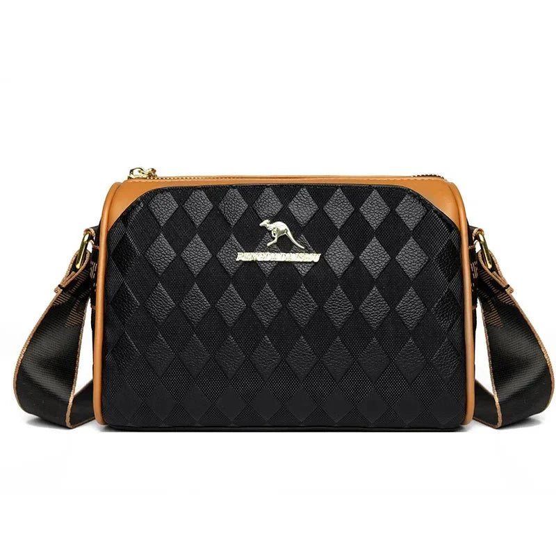 Bolsa Feminina em Couro Genuíno - Chloe Louise