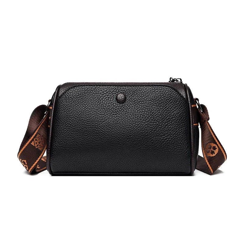 Bolsa Feminina em Couro Genuíno - Chloe Louise