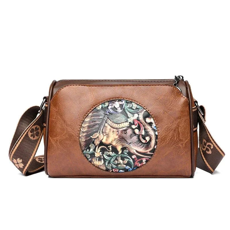 Bolsa Feminina em Couro Genuíno - Chloe Louise