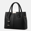 Bolsa Feminina em Couro Genuino - Emma Ferraz
