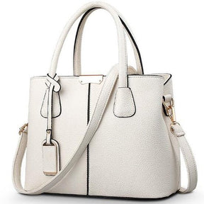 Bolsa Feminina em Couro Genuino - Emma Ferraz