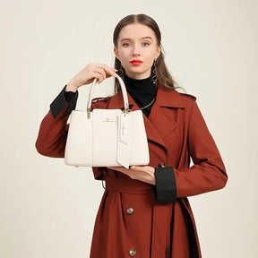 Bolsa Feminina em Couro Genuíno - Gianni