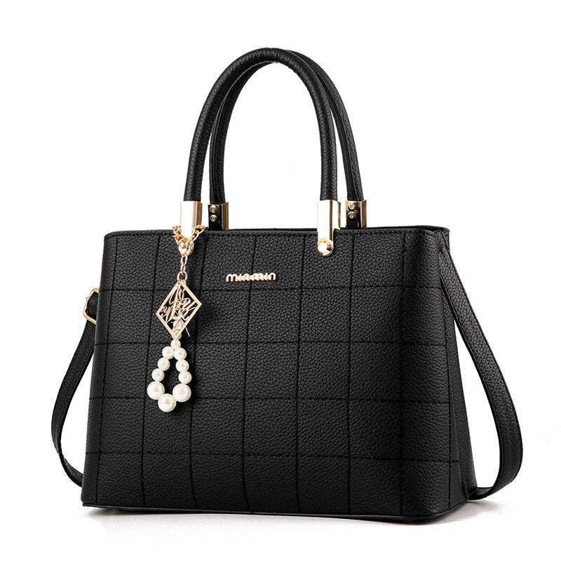 Bolsa Feminina em Couro Genuino - Janevive