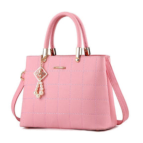 Bolsa Feminina em Couro Genuino - Janevive