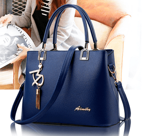 Bolsa Feminina em Couro Genuino - Versatile