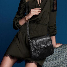 Bolsa Feminina em Couro Legítimo - Maira Premium