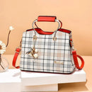 Bolsa Feminina Xadrez em Couro Genuino - Queen Premium