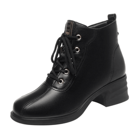 Bota Feminina de Couro Aveludada Carey