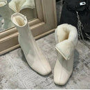Bota Feminina de Couro Aveludada Heritage