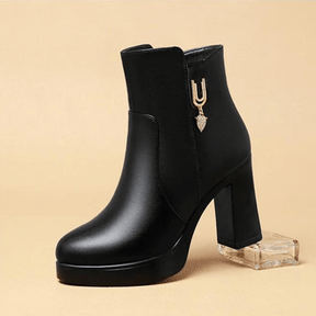 Bota Feminina de Couro Aveludada Luxo