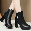Bota Feminina de Couro Aveludada Merlin