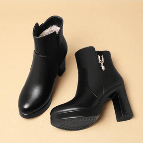 Bota Feminina de Couro Aveludada Merlin