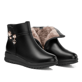Bota Feminina de Couro Aveludada Stelle