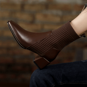Bota Feminina de Couro Beatrice