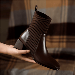 Bota Feminina de Couro Beatrice