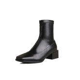 Bota Feminina de Couro Bico Quadrado