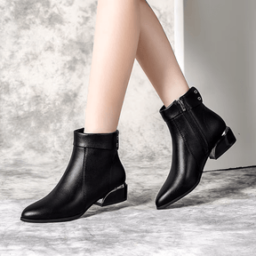 Bota Feminina de Couro Britânico