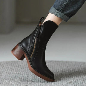 Bota Feminina de Couro Brooklyn