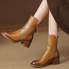 Bota Feminina de Couro Brooklyn