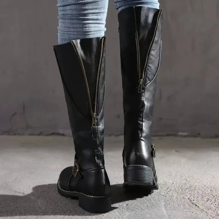Bota Feminina de Couro Cano Alto Clássica