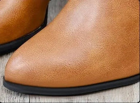 Bota Feminina de Couro Casual Clássica