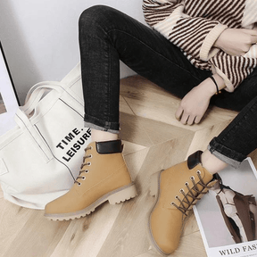 Bota Feminina de Couro Casual Fashion