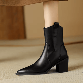 Bota Feminina de Couro Charlotte
