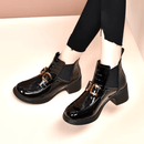 Bota Feminina de Couro Chelsea Preta