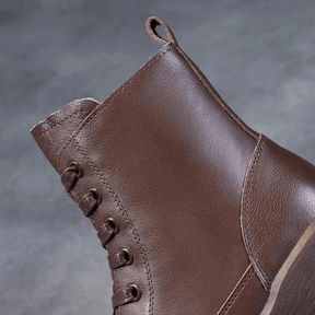 Bota Feminina de Couro Christy