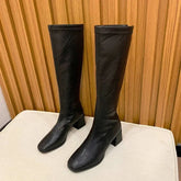 Bota Feminina de Couro Clássica Cano Alto
