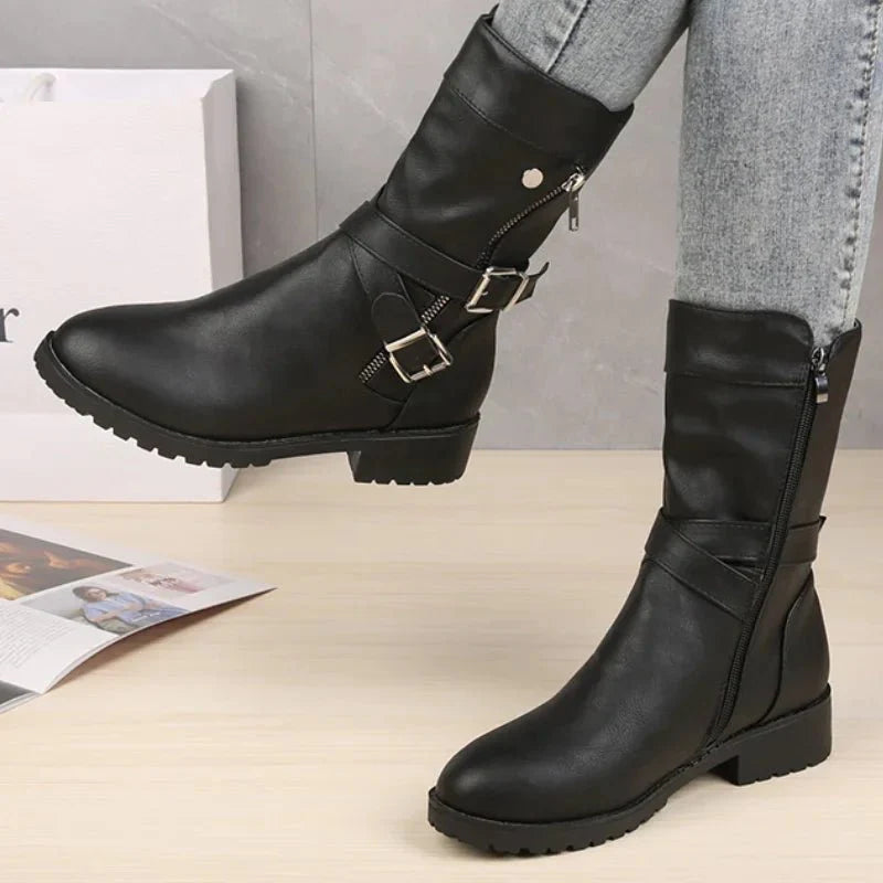 Bota Feminina de Couro Clássica Casual