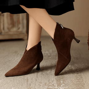 Bota Feminina de Couro com Salto Amber