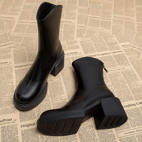 Bota Feminina de Couro com Salto Collen