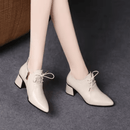 Bota Feminina de Couro com Salto Lisa