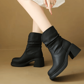 Bota Feminina de Couro com Salto Maggie