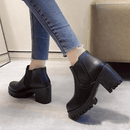 Bota Feminina de Couro com Salto Rubie