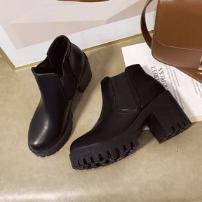 Bota Feminina de Couro com Salto Rubie