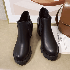 Bota Feminina de Couro com Salto Rubie