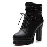Bota Feminina de Couro com Salto Vicenz