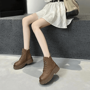 Bota Feminina de Couro Dakota