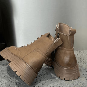 Bota Feminina de Couro Dakota
