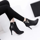 Bota Feminina de Couro Elegance Grace